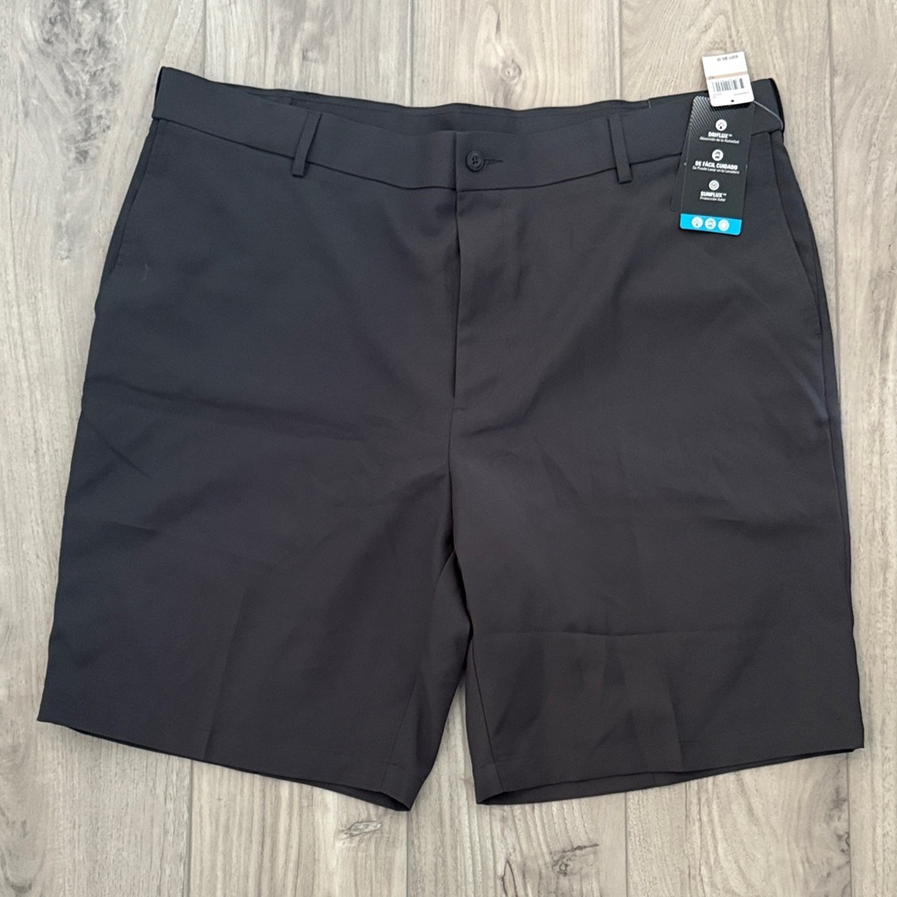 Men's PGA Golf Gray Shorts, expandable waistband men’s size 42, sun protection